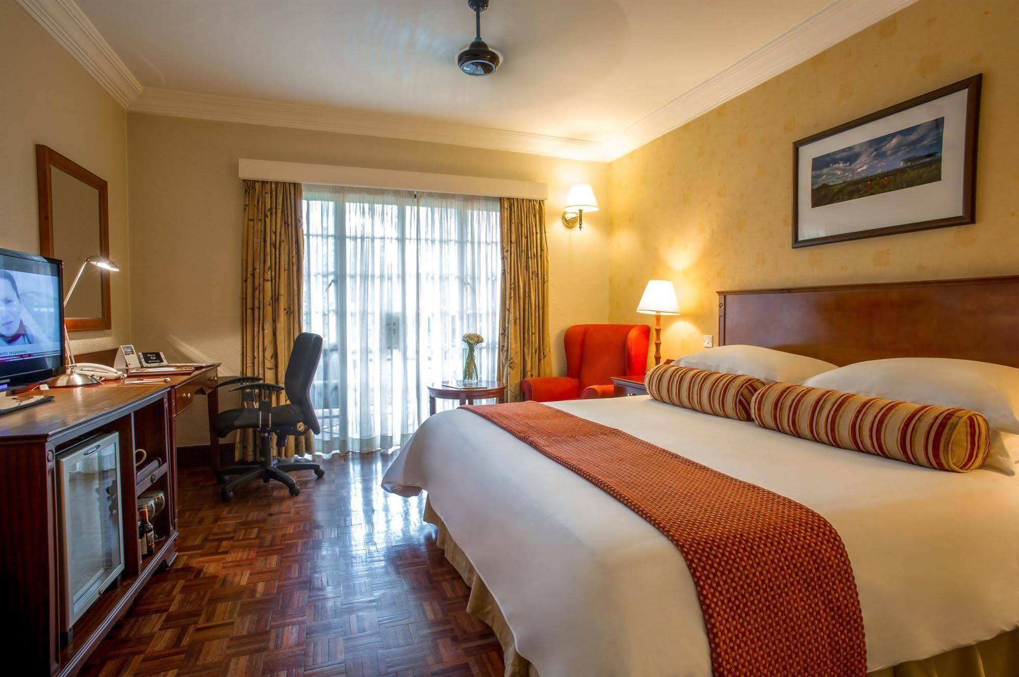 Southern Sun Mayfair Nairobi Exterior foto